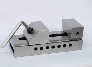 ����ƽ��ǯ